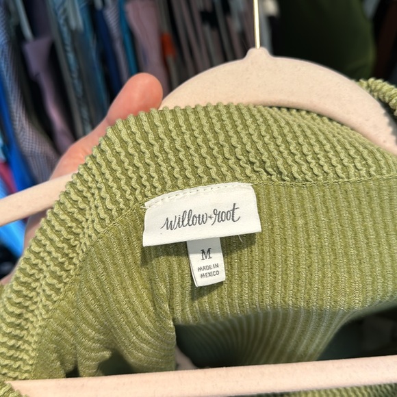 Trendy Off-Shoulder Green Fall Sweater - Picture 5 of 6